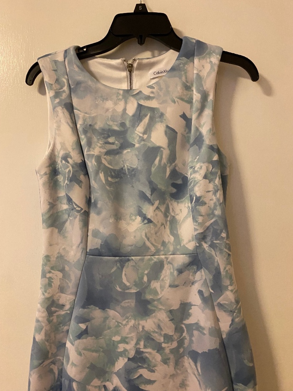 Calvin Klein fitted floral dress size 8